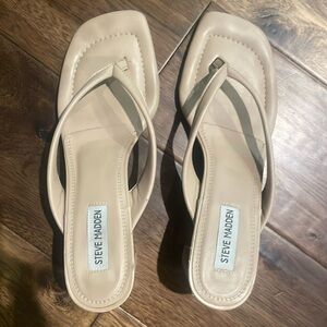 Steve Madden sandal